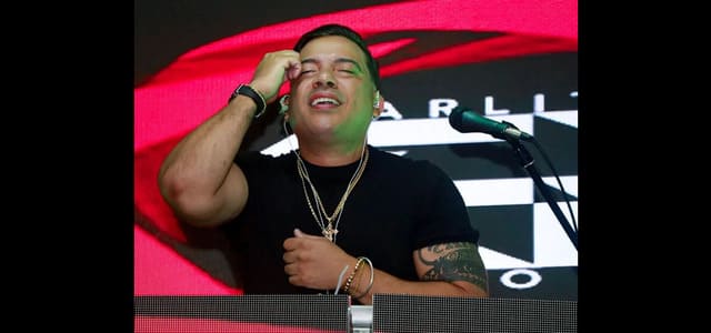 CARLITOS BRONCO ES EL PRIMER DJ SALSERO EN LLENAR GRANDES CIUDADES DE EEUU Y ABRE CAMINO A LOS VENEZOLANOS